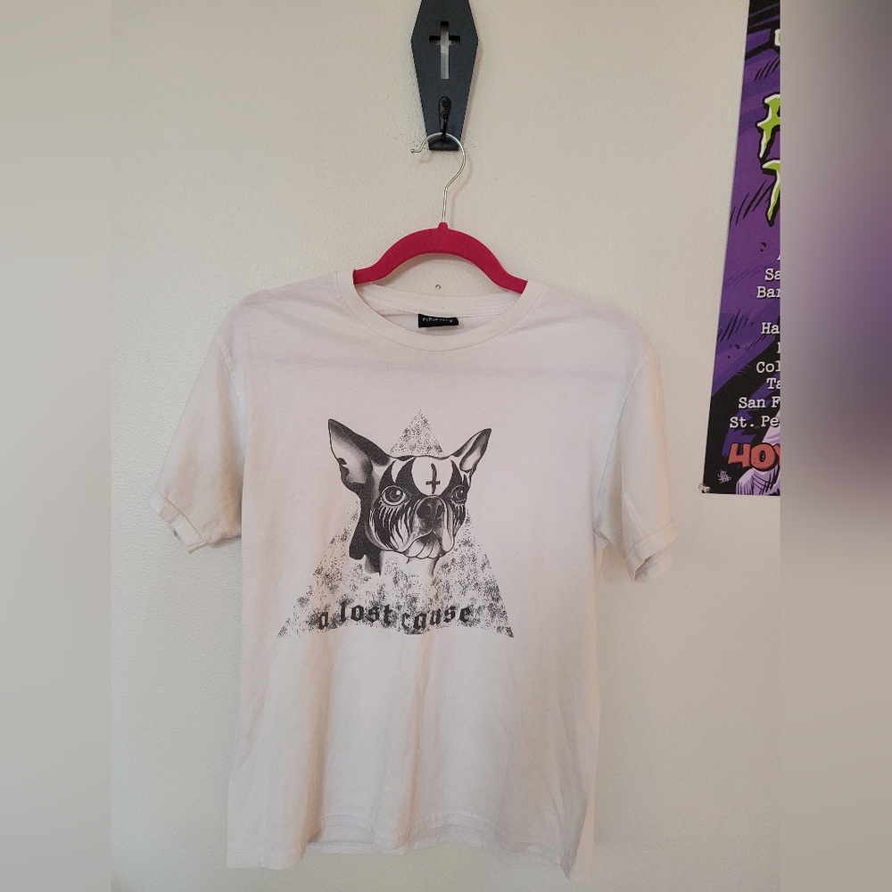 Women's Size S Zumiez A Lost Cause t-shirt